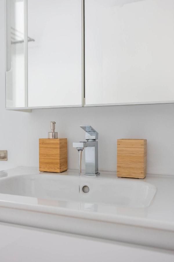 Nervion Suites 1 - Vacacional Sevilla Exteriör bild
