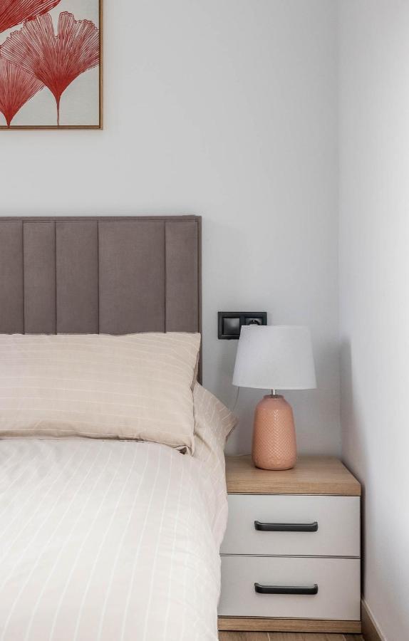 Nervion Suites 1 - Vacacional Sevilla Exteriör bild