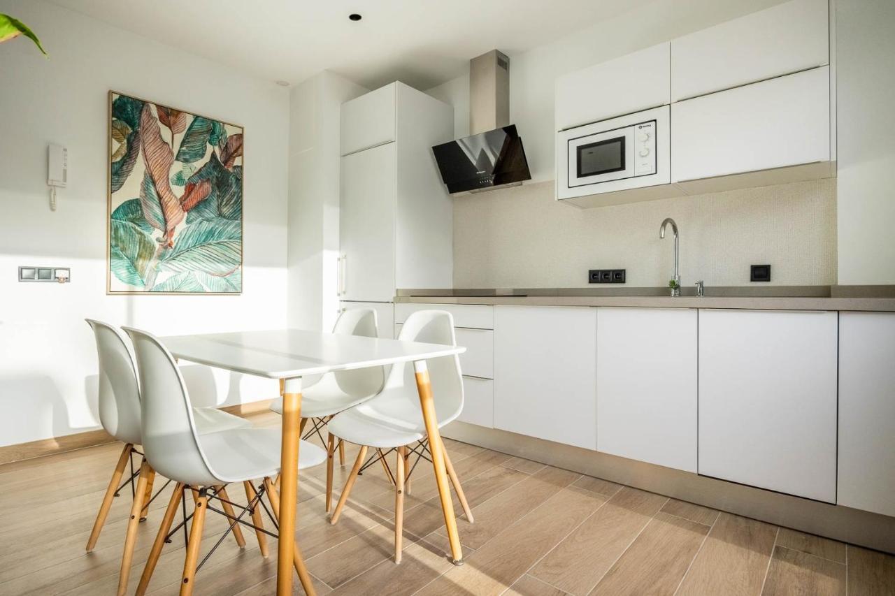 Nervion Suites 1 - Vacacional Sevilla Exteriör bild