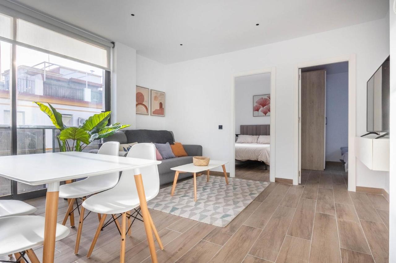 Nervion Suites 1 - Vacacional Sevilla Exteriör bild